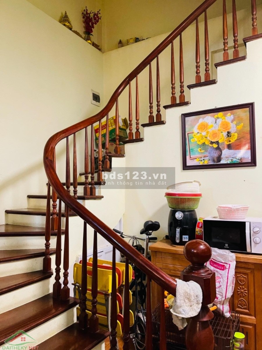 Chính chủ gửi bán nhà 6 tầng đẹp long lanh ngõ 23 Thịnh Hào 2