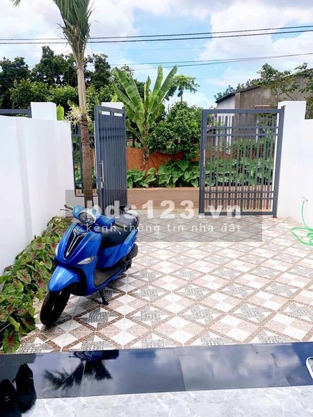 Nhà Cấp 4 Mới Hiện Đại 3 Phòng Ngủ Tại thôn 6 CưeBua