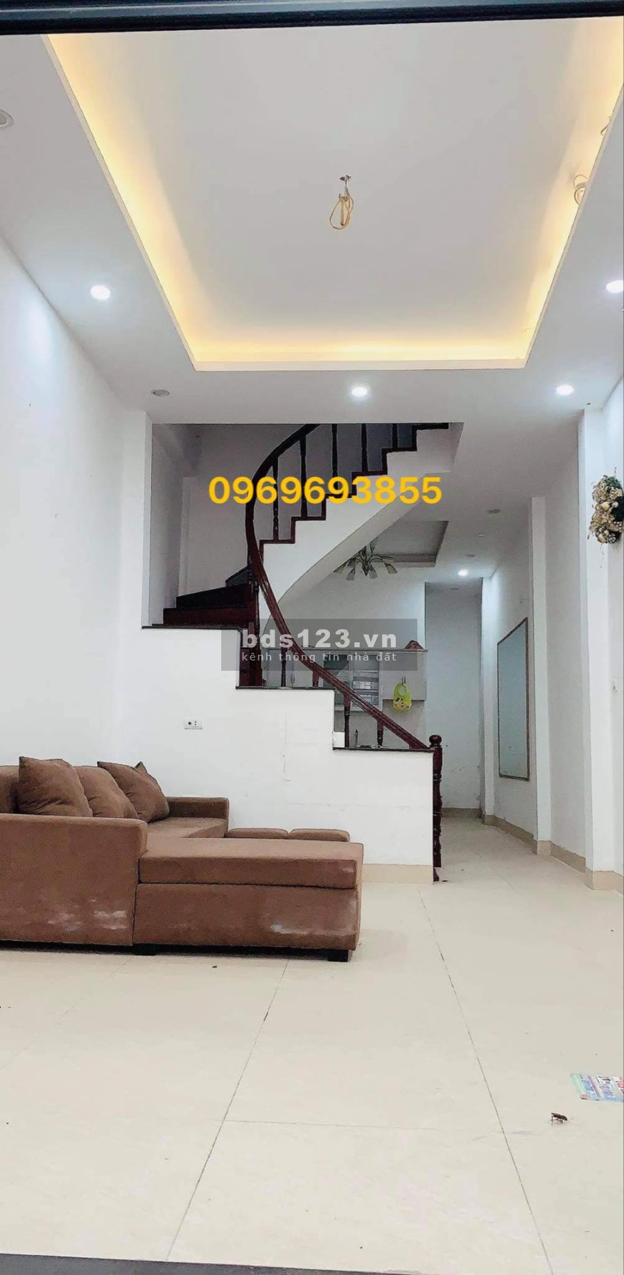 Bán gấp, 90Triệu/m2! Nhà ngõ 294 Kim Mã - Ba Đình, 50m2 x 3Tầng, ngõ rộng, gần phố.0969693855