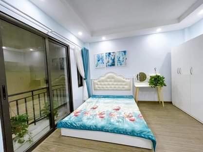 Bán Nhà Chung CMINi, Phân Lô Mới Tinh, Mặt ngõ Hoàng Ngân Quận Thanh Xuân, Ô tô Đỗ Cổng,