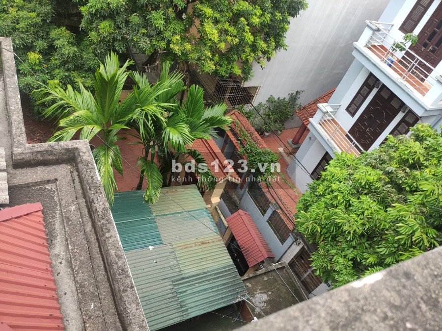 Bán nhà ngay gần hồ Mỗ Lao, dân xây 4T 70m2 MT 4,7m 4PN giá chỉ 4,2 tỷ Lh 0379283456