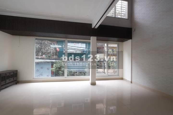 Cần bán nhà phố Đặng Văn Ngữ, gần hồ Đắc Di, ô tô, Kinh doanh. 11.5 tỷ