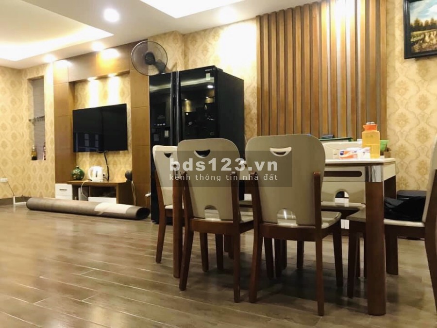PHÂN LÔ QUÂN ĐỘI VIP_P. LÊ TRỌNG TẤN_GARA Ô TÔ 7 CHỖ_NHÀ ĐẸP_NỘI THẤT ĐẲNG CẤP_GIÁ QUÁ TỐT