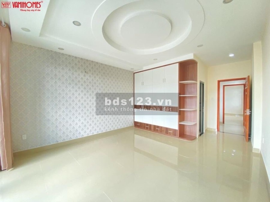 Bán nhà mặt tiền DT 100m2 (5*20) KINH DOANH Quốc Lộ 13 -Phường Hiệp Bình Phước - Thủ Đức