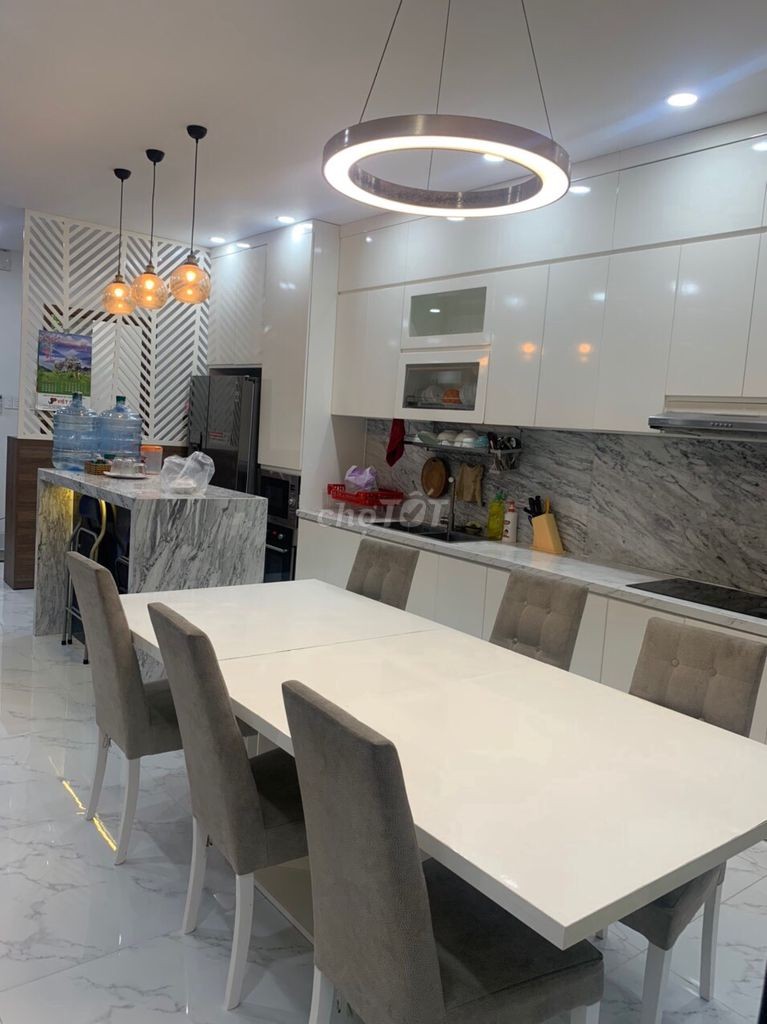 cần tiền,bán nhà hẻm 5m TrườngChinh, F14,TB,4x10m, 4 tỷ