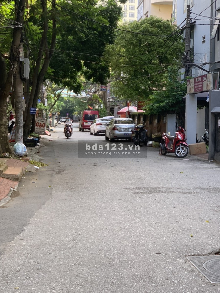 Bán gấp, Nhà phân lô Hoàng Công Chất, 53m2, MT 3.5m, đường 9m , Giá 6,8 tỷ