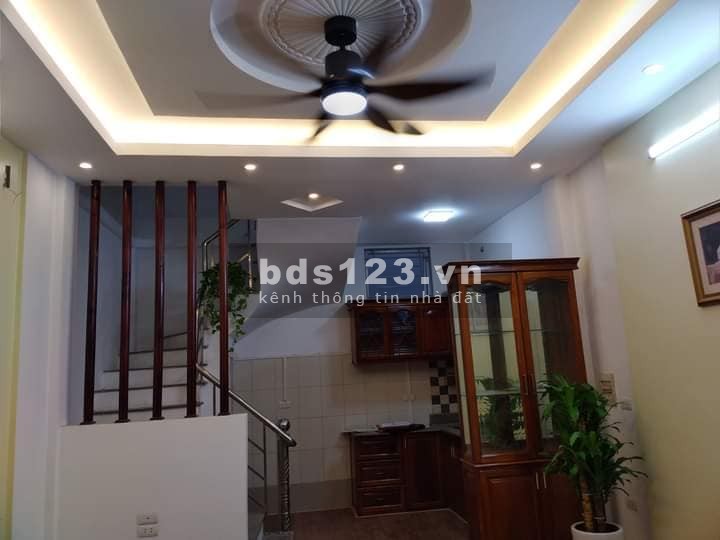 BÁN NHÀ ĐỊNH CÔNG THƯỢNG HOÀNG MAI 25M 5T 4 m MT GIÁ :2.97 Tỷ