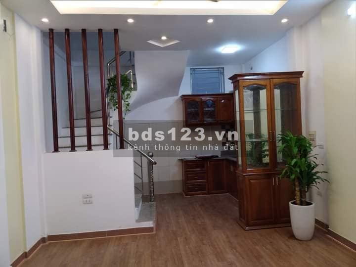 BÁN NHÀ ĐỊNH CÔNG THƯỢNG HOÀNG MAI 25M 5T 4 m MT GIÁ :2.97 Tỷ