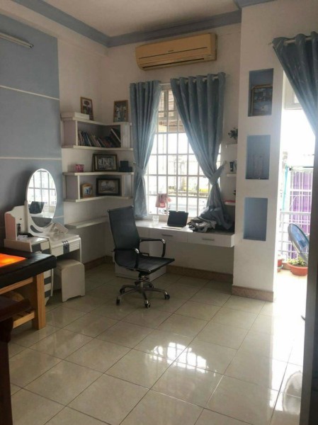 Bán gấp Hòa Bình giảm chào 500tr 4 x 10 HXH chỉ nhỉnh 4 tỷ thương lượng