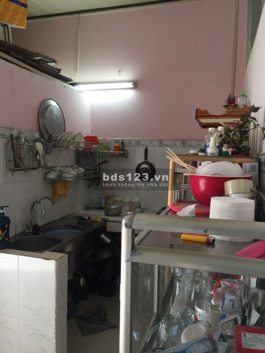 Bán nhà gần trường học ,siêu thị ,ngân hàng