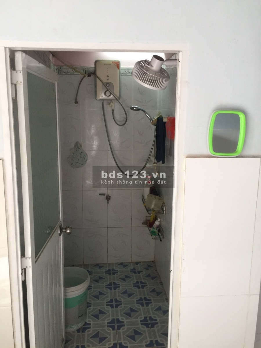 Bán nhà gần trường học ,siêu thị ,ngân hàng