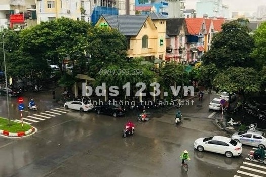 V.I.P và HIẾM. Nhà mặt phố Nguyễn Khuyến, Hà Đông 60m2 x 2 tầng MT 5m. Giá 17 tỷ