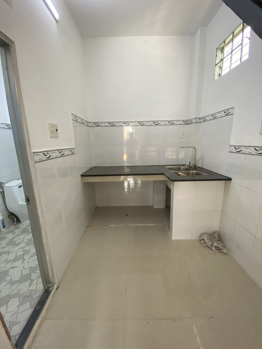 Bán nhà 1 trệt 1 lầu. Diện tích sử dụng 48m2. Q.9