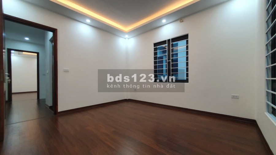 BÁN NHÀ YÊN HÒA, LÔ GÓC, ĐƯỜNG TO, NGÕ NÔNG, THÔNG, 46m2, 5,7 tỷ