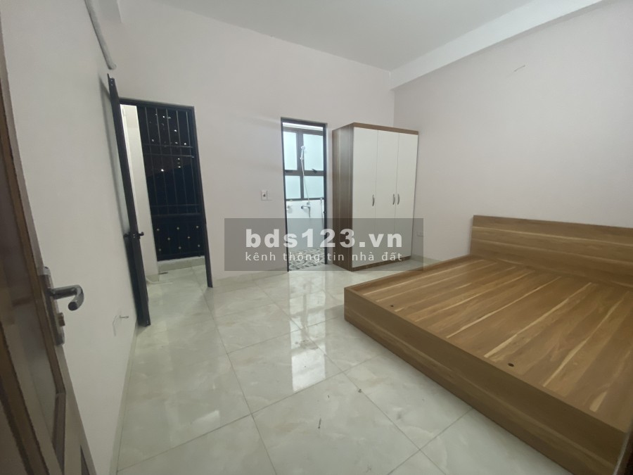 Cho thuê CCMN sau lưng BigC Hà Đông (30m2) có thang máy, vệ sinh khép kín mất 2p ra điểm đến xe bus Trần Phú