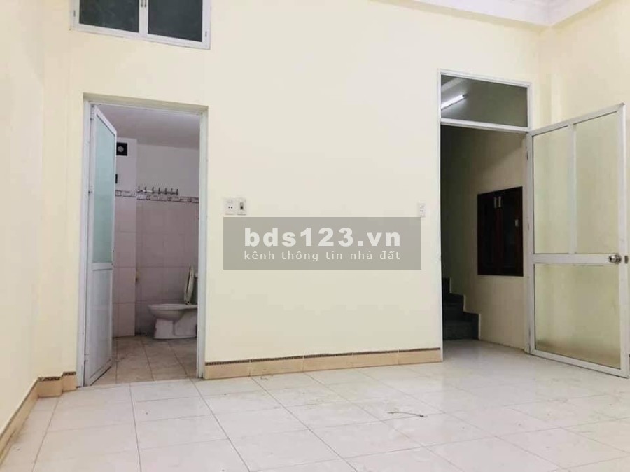 Bán nhà Kim Giang Ngõ thông 35m 4 tầng mặt tiền 4.5 Giá 2.95 tỷ