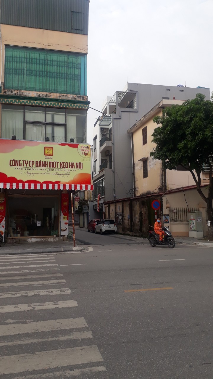 Bán 2 căn nhà 2 mặt tiền đường Cao Lỗ, thị trấn Đông Anh, DT85m2, Giá 33 tỷ LH 0976651316