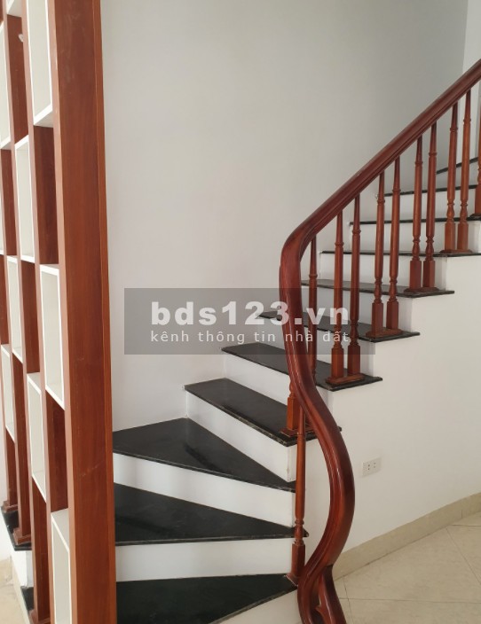 BÁN NHÀ XUÂN PHƯƠNG, Ô TÔ VÀO NHÀ, NỘI THẤT, ĐƯỜNG RỘNG, LÔ GÓC, 35M2, 5 TẦNG, CHỈ 3.1 TỶ