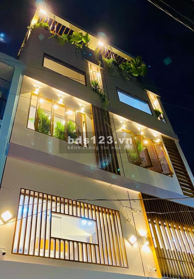 Bán nhà Cầu Diễn, 70mx6T thang máy, view hồ, ga ra, kinh doanh, oto tránh, 8tỷ.