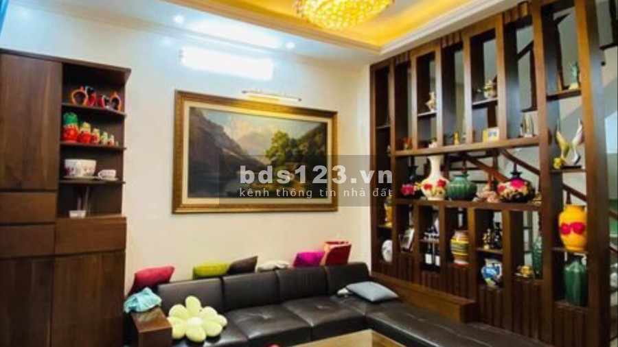 BÁN NHÀ ĐƯỜNG LÁNG- 2 MẶT NGÕ- ĐẸP LONG LANH 45M2,5 TẦNG 5 TỶ HƠN