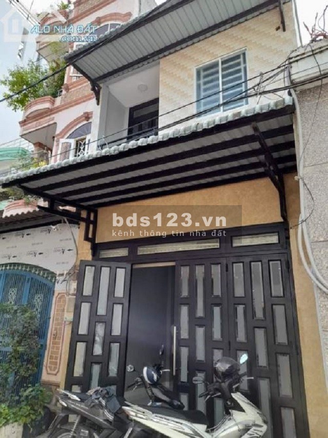 Bán nhà Vườn Lài, Hẻm xe hơi, 68m2 nhà mới ở liền giá 5,9 tỷ