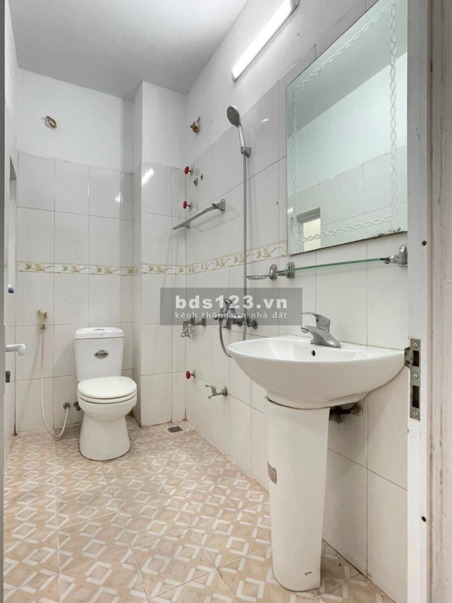 Bán nhà đẹp ngõ 322 Mỹ Đình 35m 4 tầng 2.95 tỷ