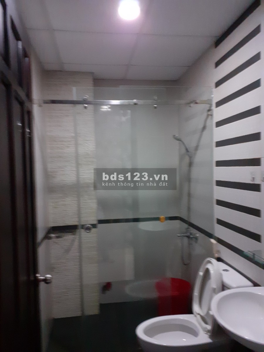 Cho thuê phòng chính chủ 25m2 - Tân Định, quận 1 - giá 4,2tr