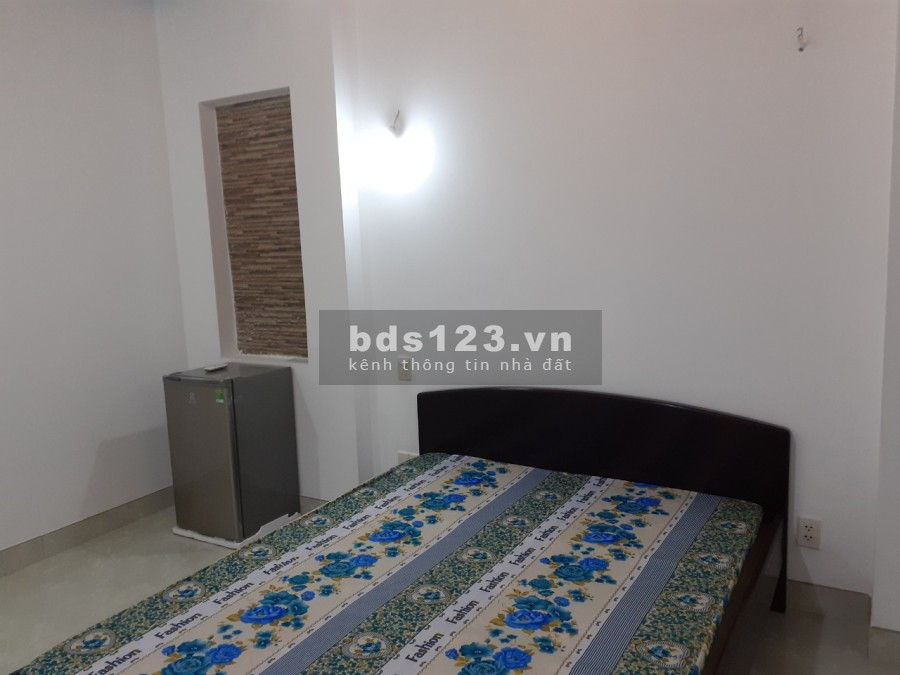 Cho thuê phòng chính chủ 25m2 - Tân Định, quận 1 - giá 4,2tr