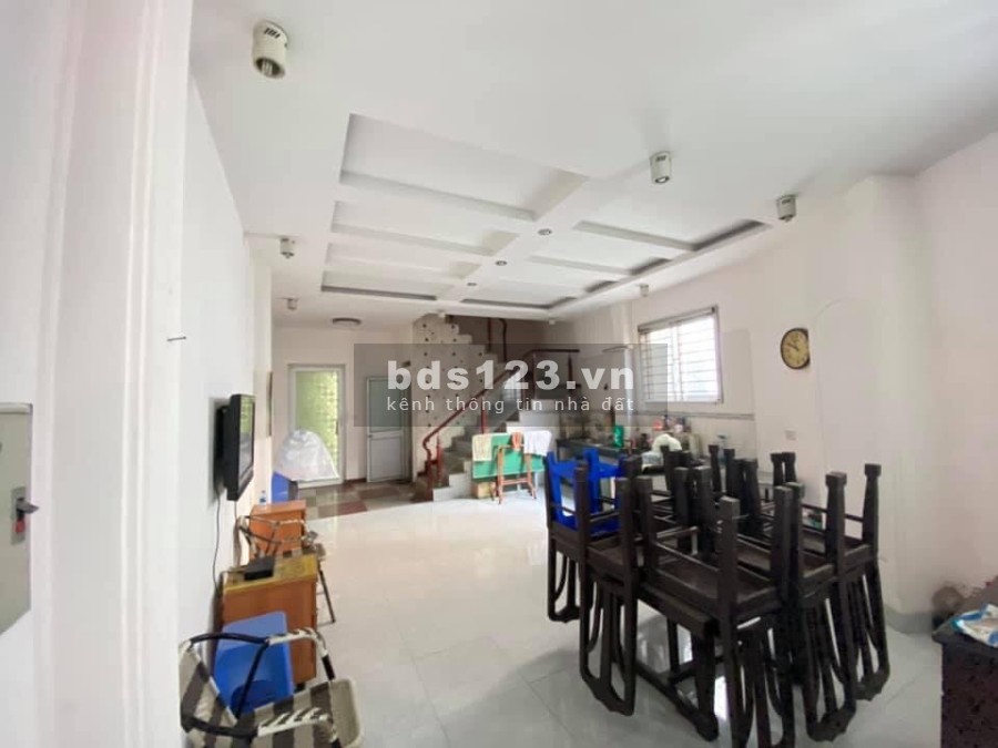 Lê Thanh Nghị diện tích sử dụng 32m2 đúc kiên cố 4 tầng mt 5.2 giá 16 tỷ Hai Bà Trưng