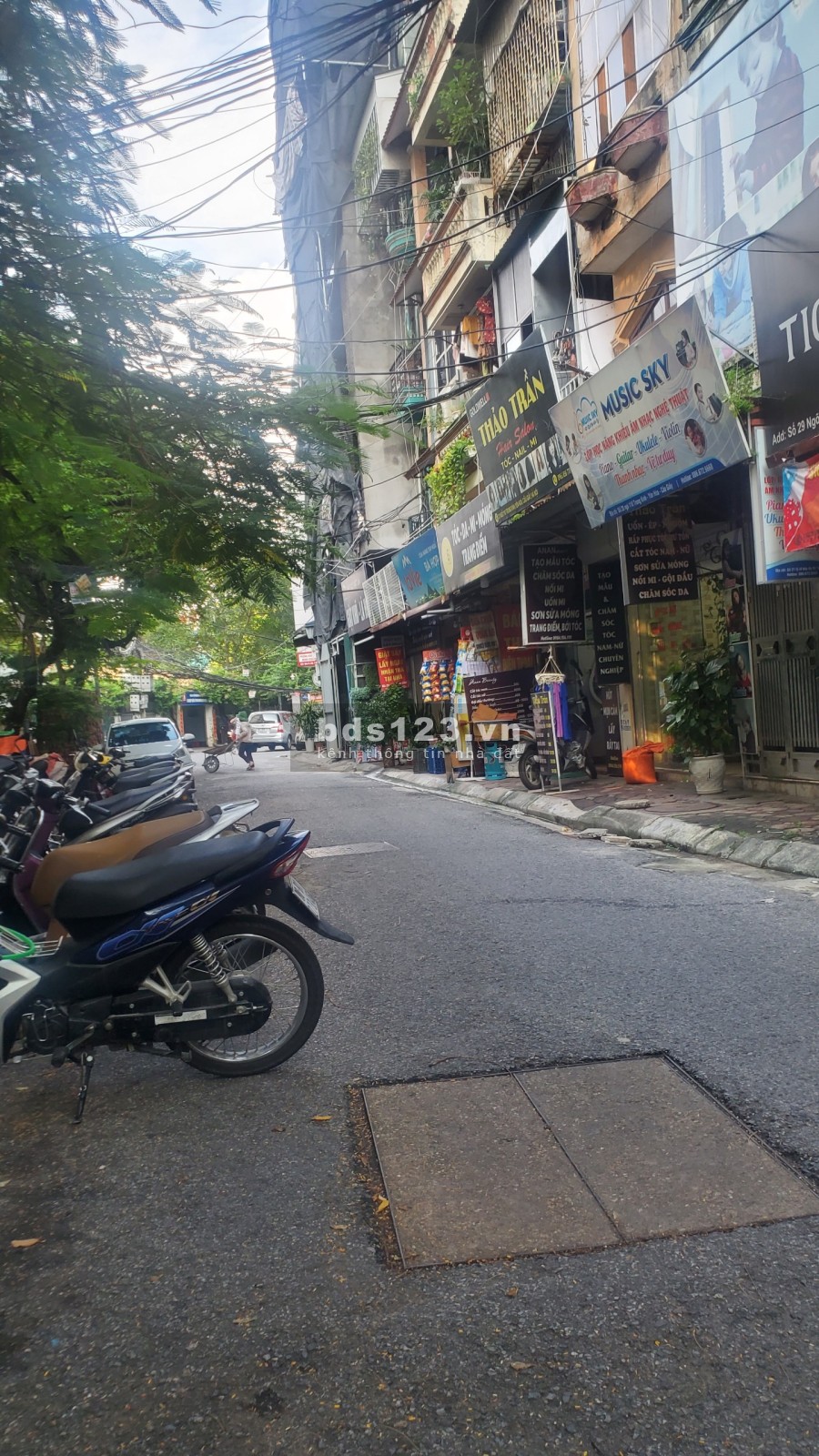 Bán nhà Trung Kính, Cầu Giấy, đường 10m kinh doanh, giá 7.45 tỷ, sổ đỏ vuông đẹp chính chủ