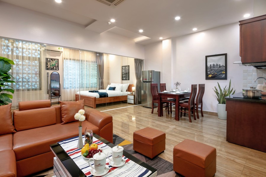 Bán CHDV Phạm Văn Đồng, 150m2, 9T, 70 phòng, dòng tiền 250tr/tháng, nhỉnh 30 tỷ