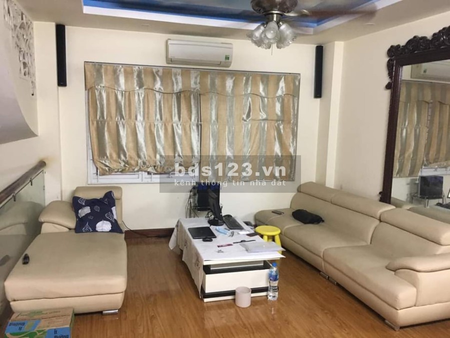Bán nhà phố Phương Liệt TT Thanh Xuân chỉ việc xách vali về ở 50m2 6 tầng giá nhỉnh 5tỷ