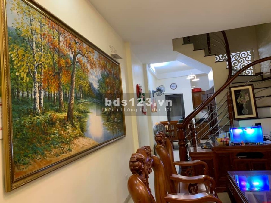 Chỉ nhỉnh 3 tỷ sở hữu ngay căn hộ đẹp nhất, xinh nhất ,lộc nhất tại việt hưng DT:35m2