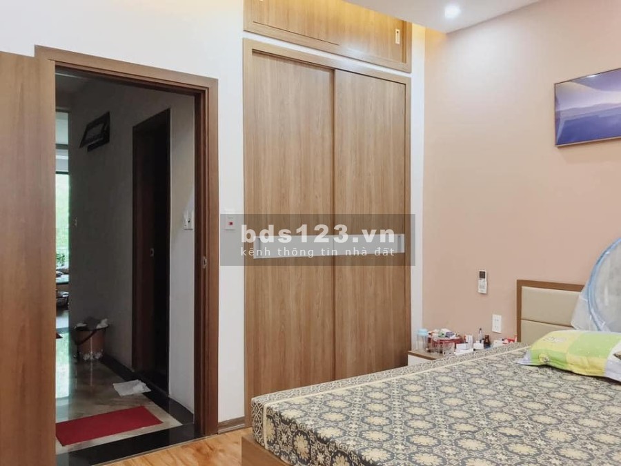 Bán nhà đẹp nguyên căn Quận Bà Đình diện tích sử dụng 5 tầng kinh doanh giá cực rẻ