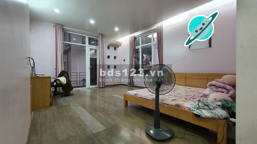 Tôi cần bán nhà 256 Lê Thanh Nghị 40m2 4 tầng nhỉnh 4 tỷ bao sang tên