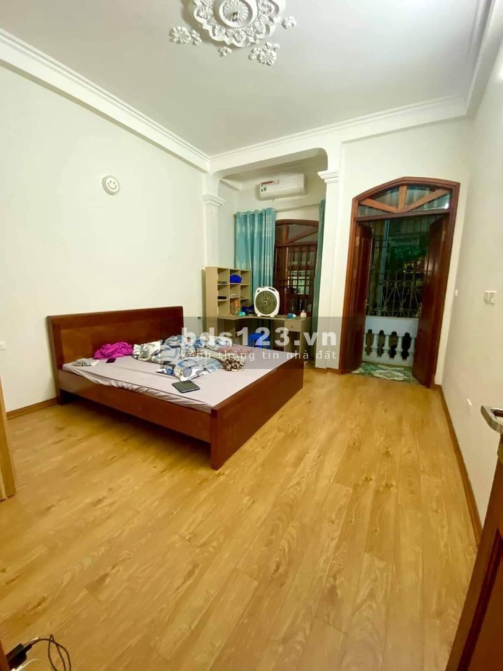  HOT GRIL ĐỐNG ĐA - NHÀ 4 TẦNG DIỆN TÍCH SỬ DỤNG 56M2 MẶT TIỀN 4M GIÁ CHẢO 5 TỶ 5
