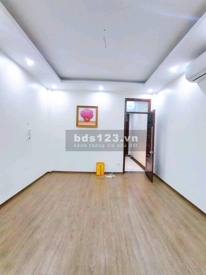Trung tâm Hoàng Mai- Tân Mai , ô tô tránh, kinh doanh đỉnh, nhà đẹp DT 60m2 nhỉnh 7 tỷ
