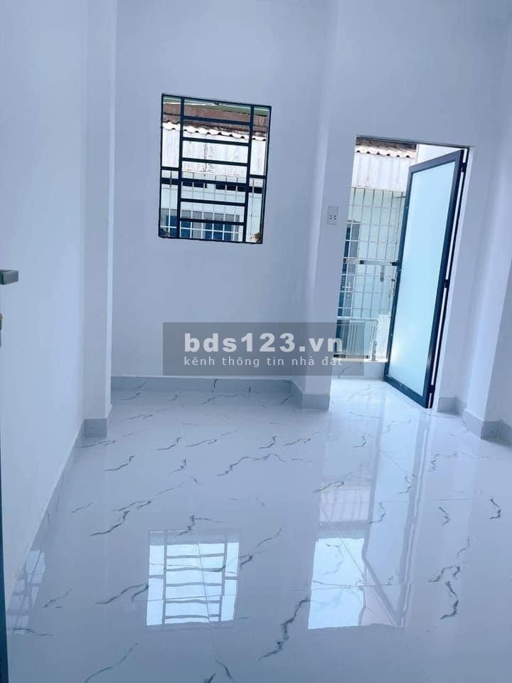 Bán nhà hẻm Tạ Quang Bửu P3 Q8, 30m2,2 PN chỉ 3.1 tỷ, 0932501298