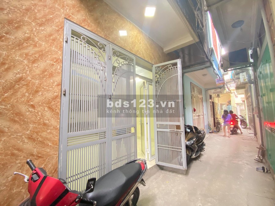 nhà Nguyễn KHoái HAI MẶT THOÁNG - CHỦ TỰ XÂY - NỞ HẬU. Tin thật ảnh chụp thật