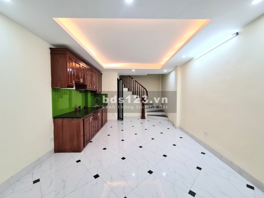 Bán Nhà Mới Vũ Tông Phan Ở Ngay Ô Tô Đỗ Cửa - Kinh Doanh 35m2*5T, 4 tỷ 9.