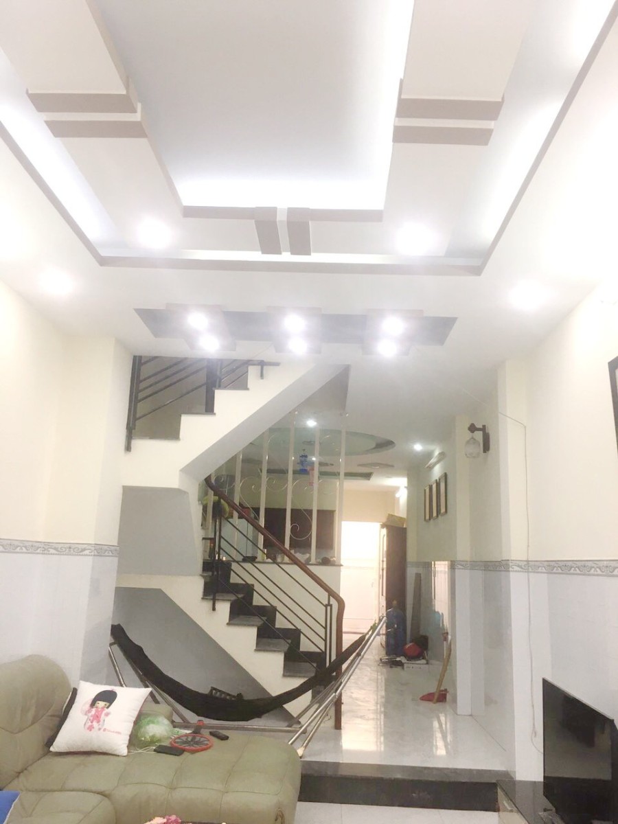 Bán nhà đẹp 2 lầu hẻm 3m đường Võ Trứ Phường 9 Quận 8