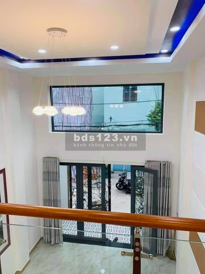 Do covid chủ cần bán gấp nhà Lê Trọng Tấn, Tân Phú, 70m2, 2 tầng, giá rẻ