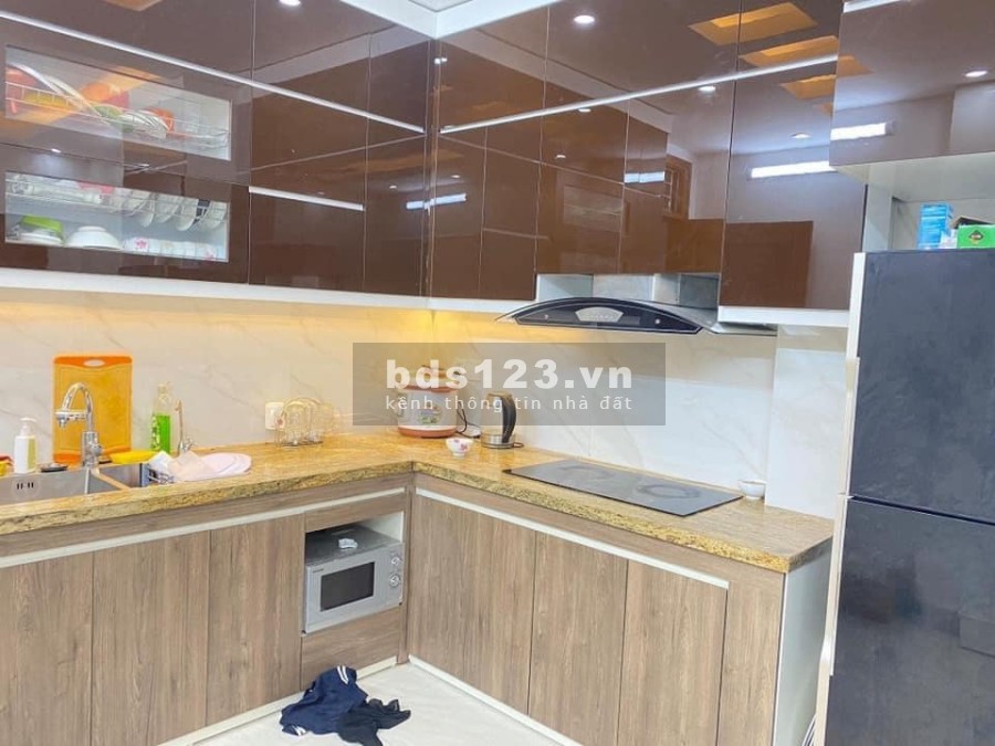 Nhà 7 tầng thang máy, dt 42m2 ngõ 63 Lê Đức Thọ, full nội thất, chỉ 6,8 tỷ. Lh 0392969999