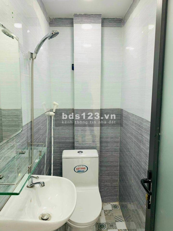 Nhà Ngay Ubnd Phường Tân Tạo - Bình Tân 1 Lầu, 2pn, Giá 1.55 Tỷ Lh: 0399492606