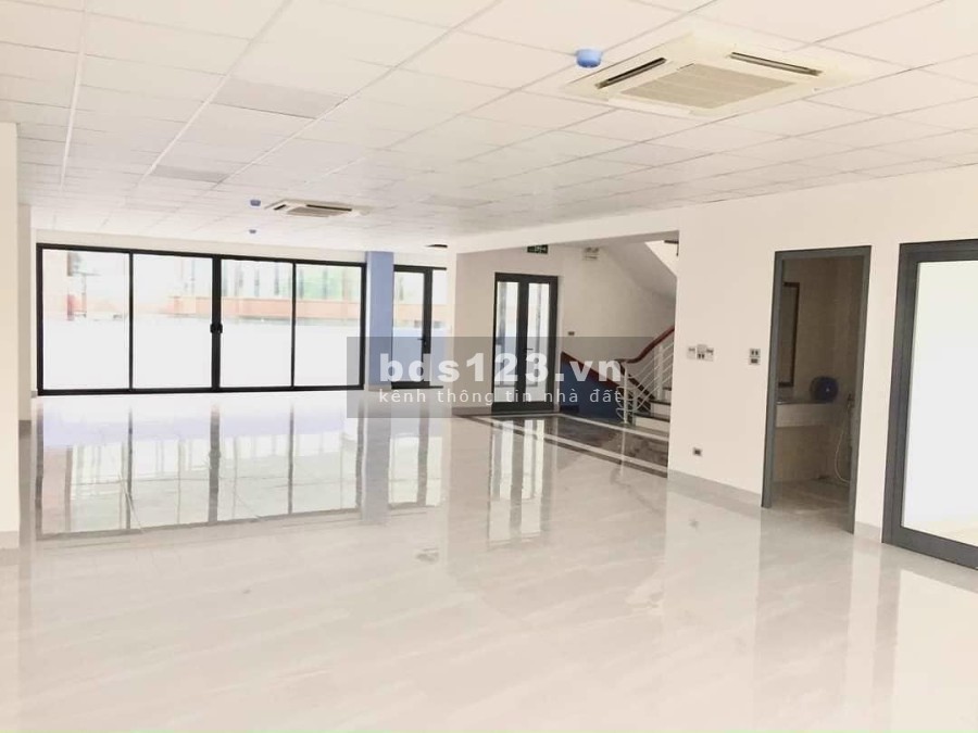 Bán nhà 11 tầng mt rộng,đang cho thuê mặt phố Lê Ngọc Hân,Hai Bà Trưng,160m2,giá 84 tỷ.