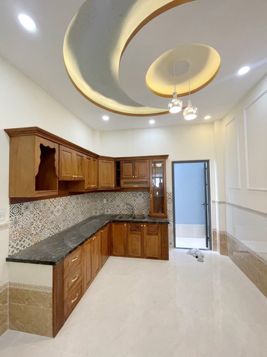 Bán nhà mới xây, ngay mặt tiền Đường nội bộ Phạm Thế…
