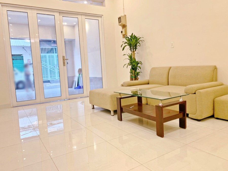 Nhà MT Lương Ngọc Quyến P13 Q8 (tặng full nội thất cao cấp)