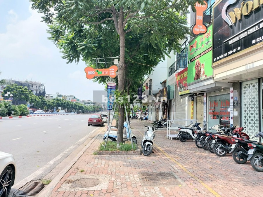 Đất hiếm! M.phố Trần Khát Chân, Sổ đẹp, V.trí đẹp, M.tiền lớn, Vỉa hè khủng, KD tập nập ngày đêm LH: 0983599927