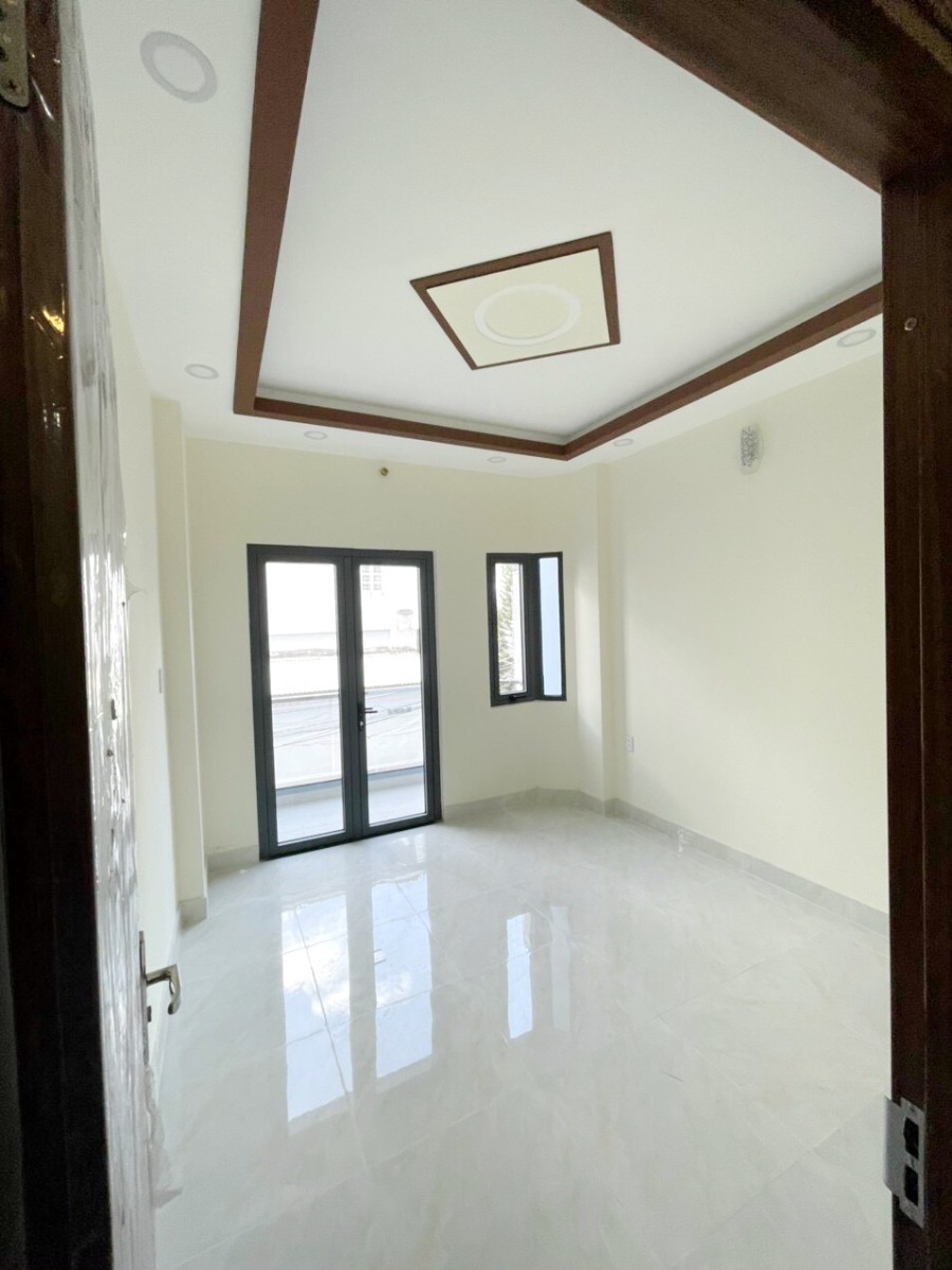 Bán nhà mới xây, ngay mặt tiền Đường nội bộ Phạm Thế…