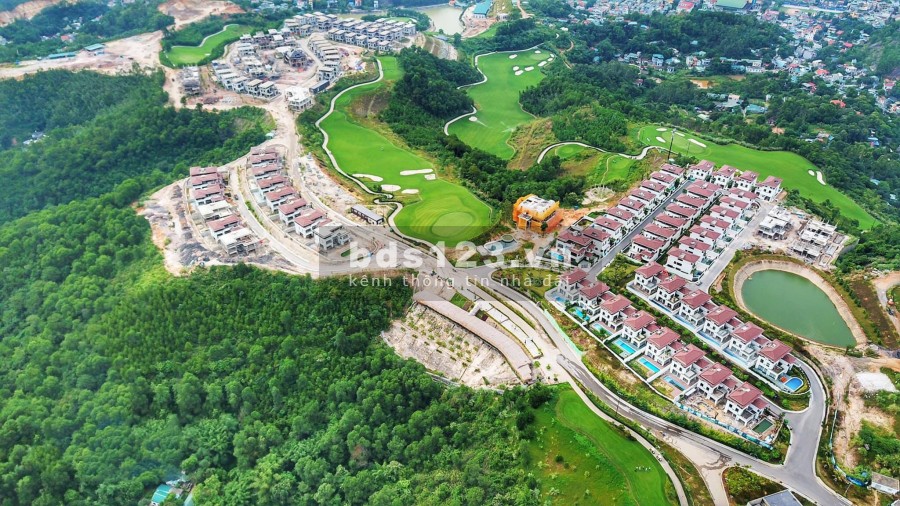 FLC CHỦ NHÂN CỦA CÁC BIỆT THỰ TRIỆU ĐÔ GIỮA TRUNG TÂM THÀNH PHỐ